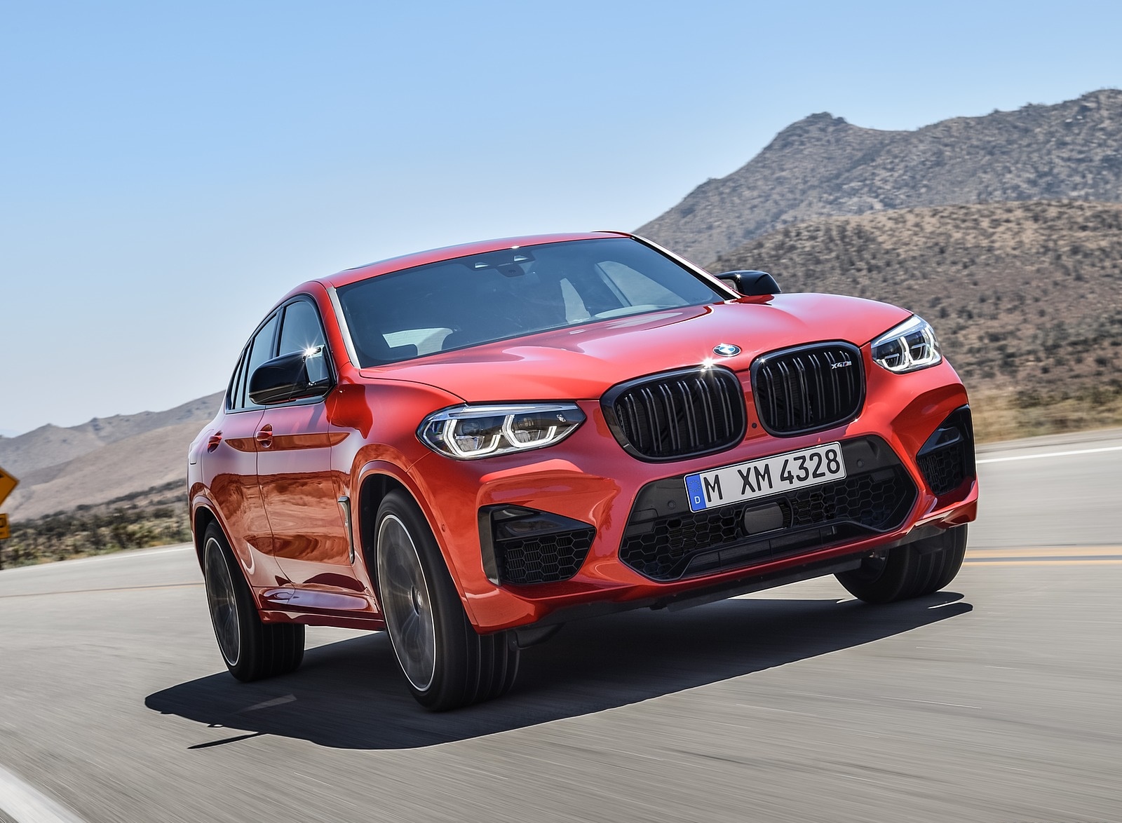 BMW X4 M Competition Front Wallpaper (10)