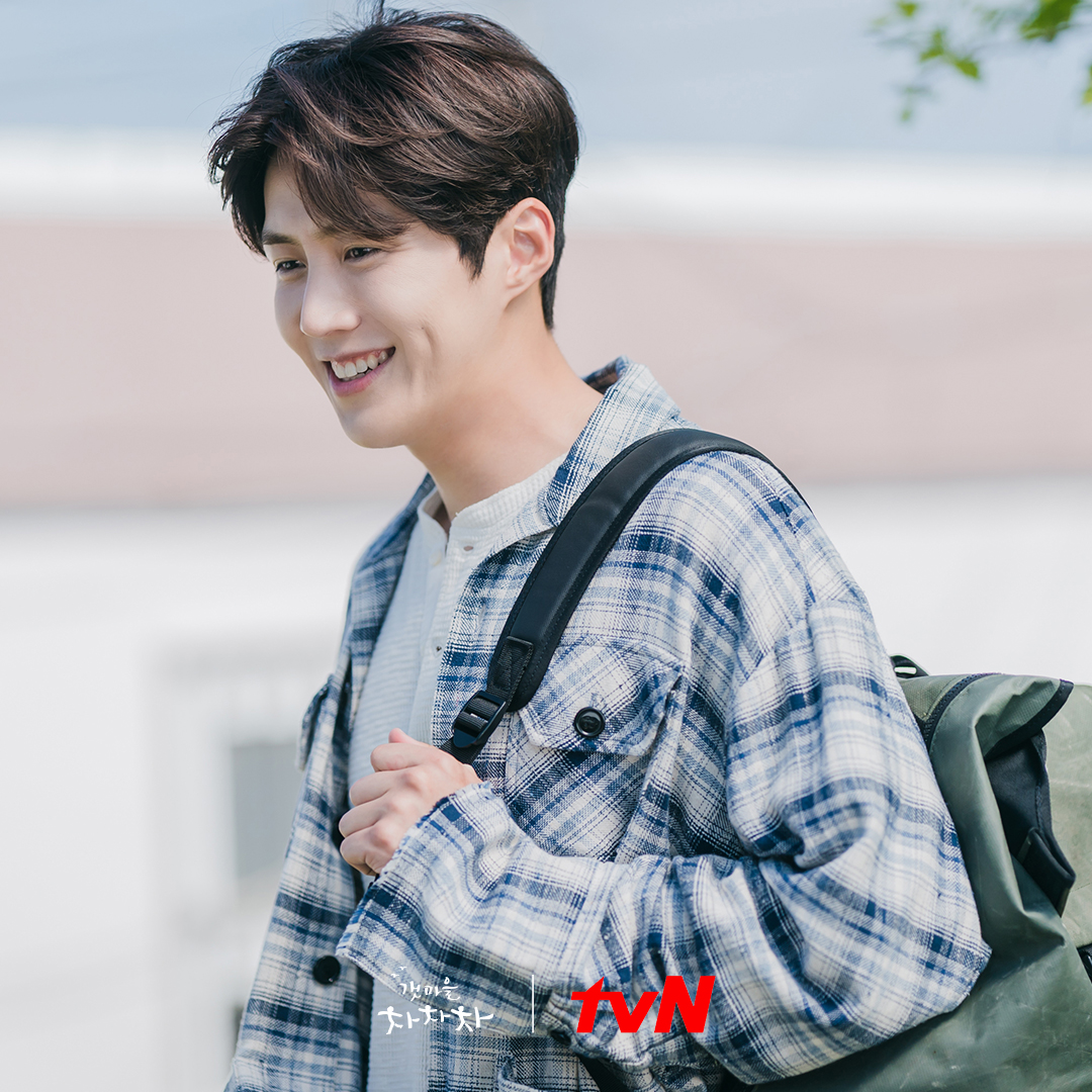 Reasons Why We're Hooked To Hometown Cha Cha Cha Already