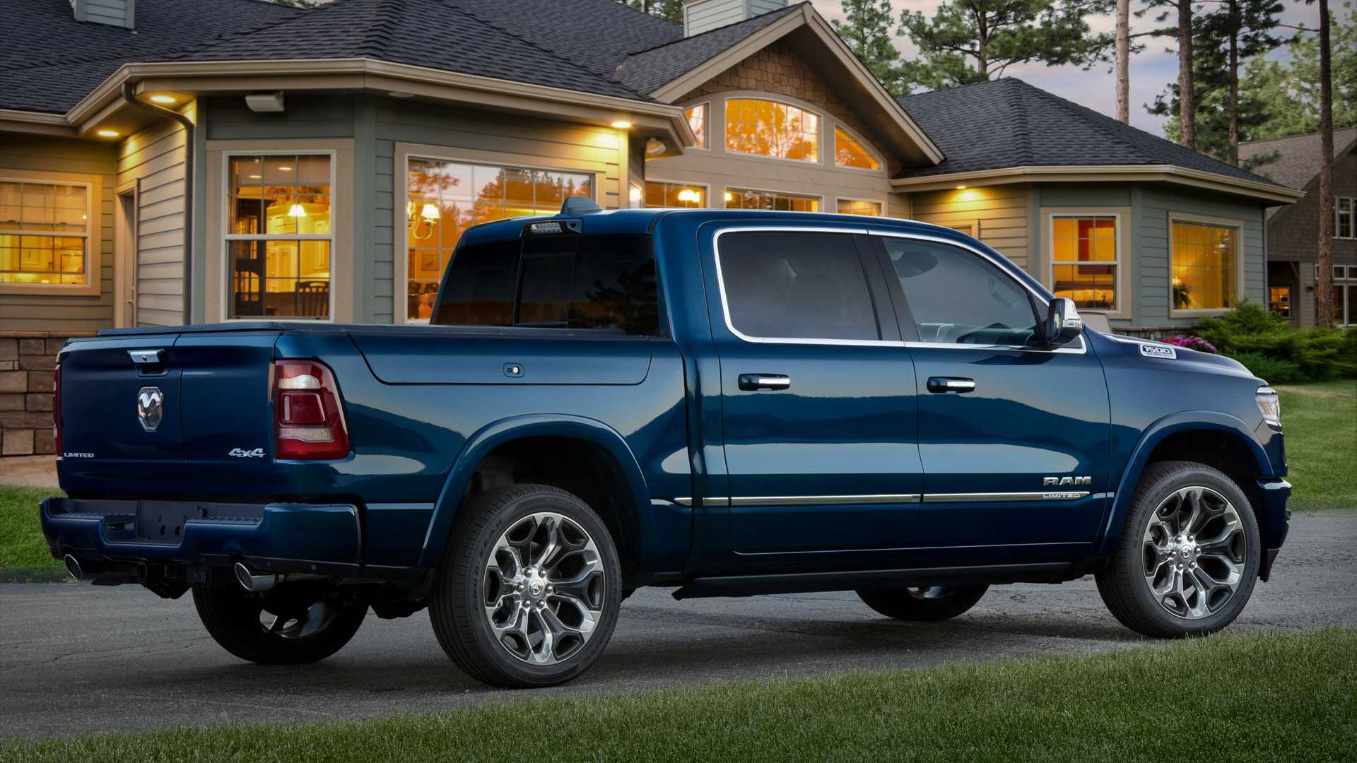 2022 Ram 1500 Limited 10th Anniversary Edition Honors Luxury Truckin'