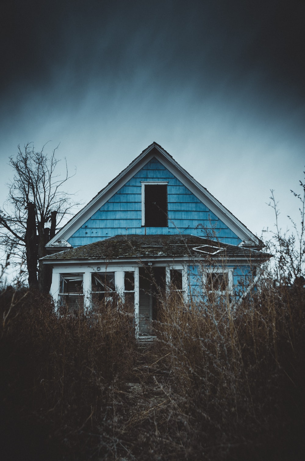 Abandoned House Picture. Download Free Image