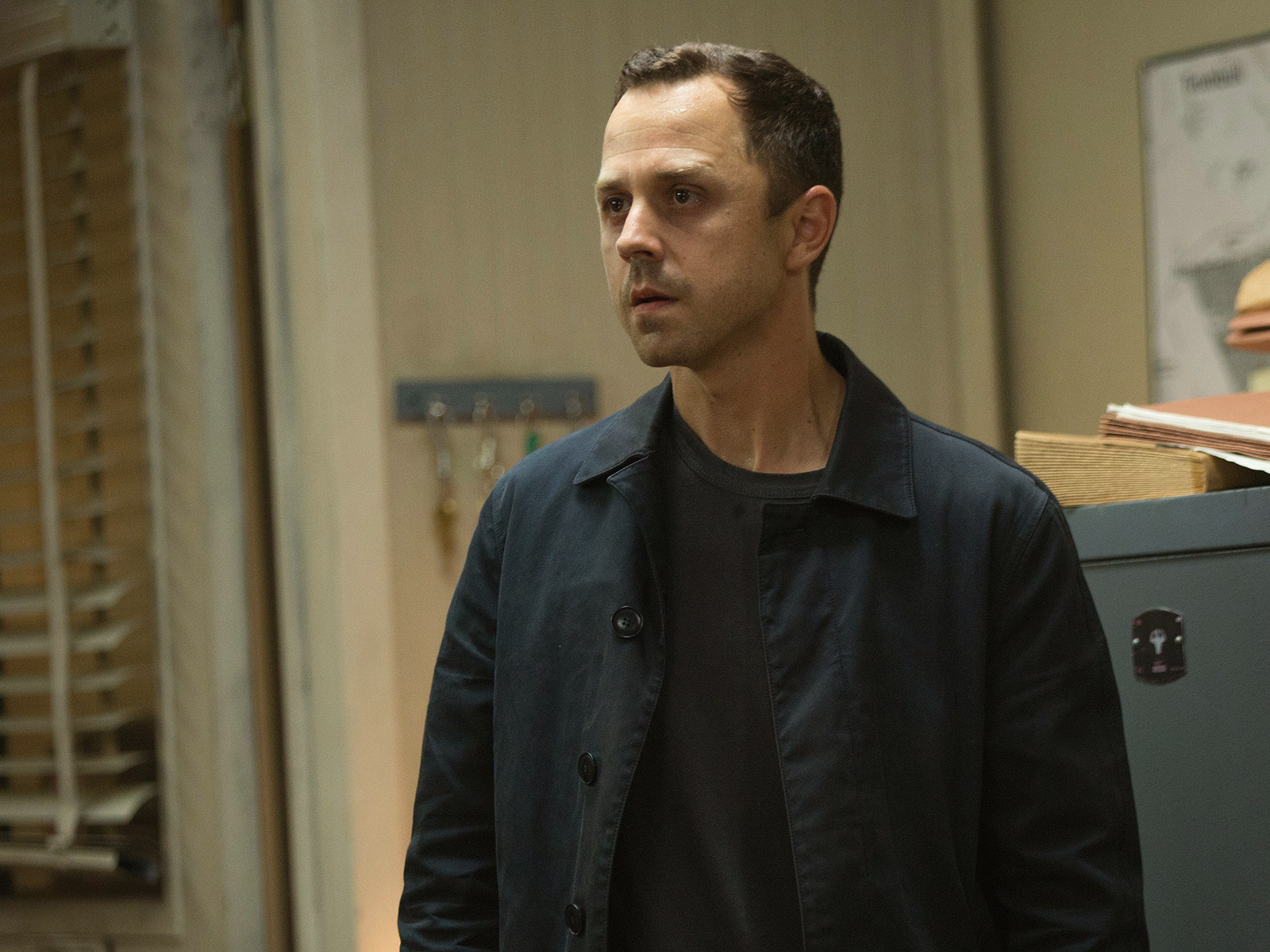 Sneaky Pete The Turn (TV Episode 2017)