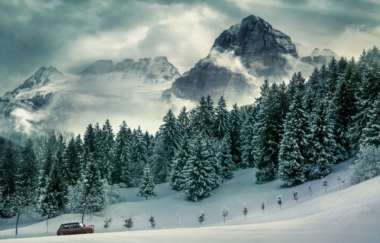 Wallpaper winter, road, machine, forest, the sky, clouds, snow, mountains, fog, rocks, the slopes, tops, ate, the snow, car, snowy image for desktop, section пейзажи