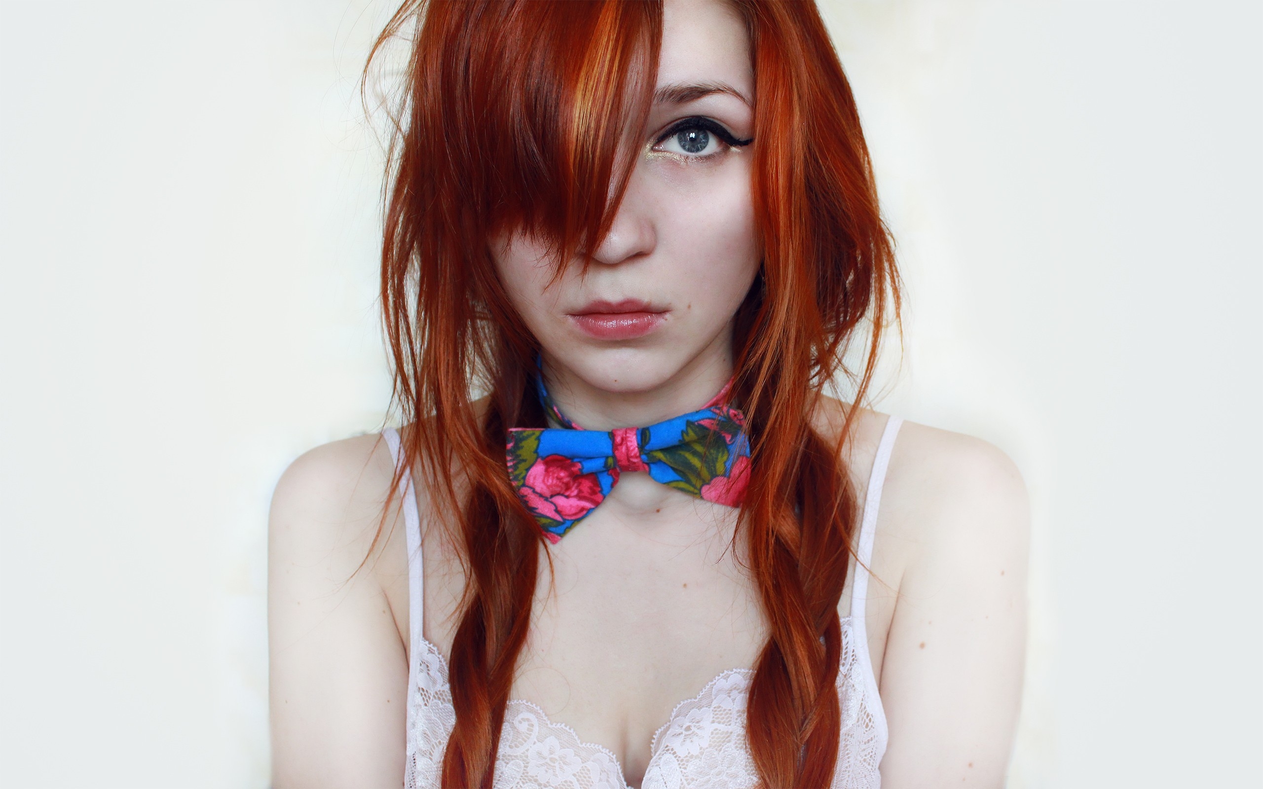 Wallpaper, redhead, girl, eyes, hair 2560x1600