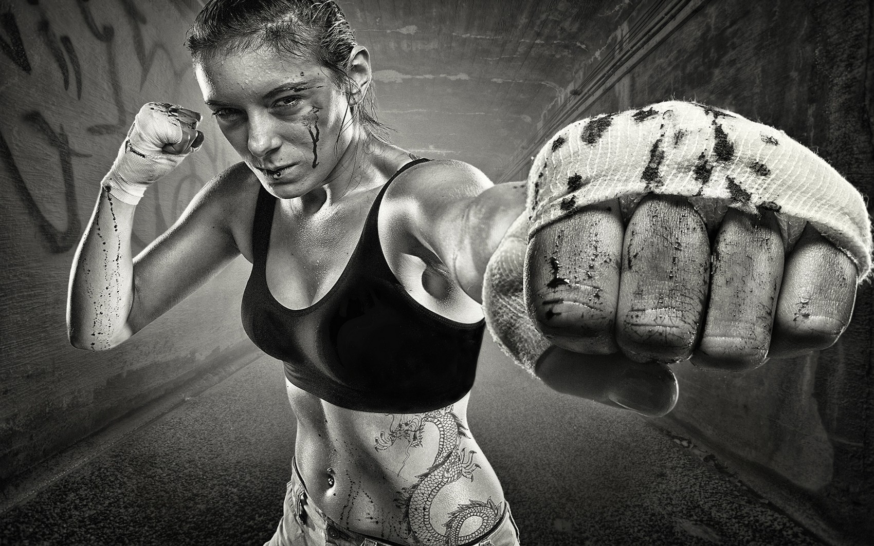 Wallpaper, women, model, urban, fists, boxing, fighting, bodybuilding, wounds, photograph, muscle, arm, black and white, monochrome photography, photo shoot 1700x1063