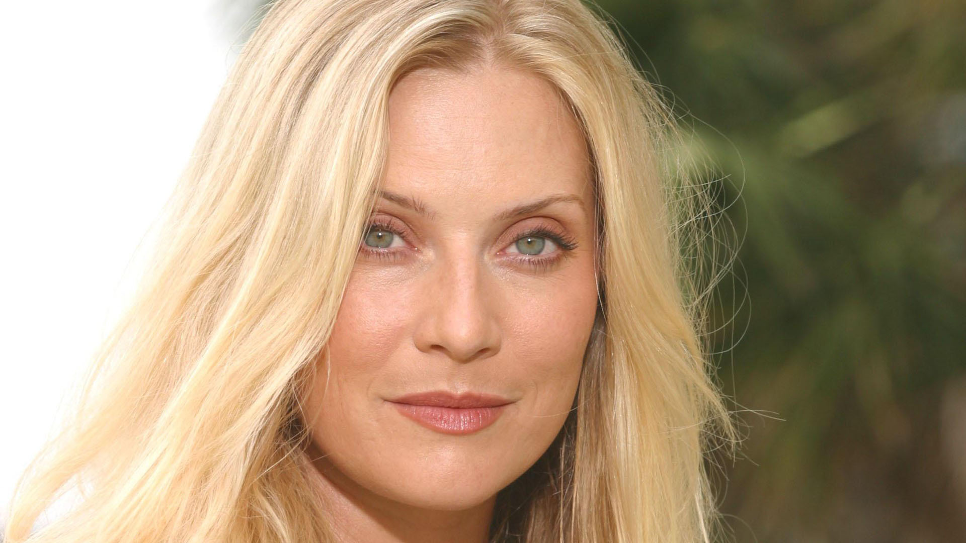Emily Procter Wallpapers Image Photos Pictures Backgrounds.
