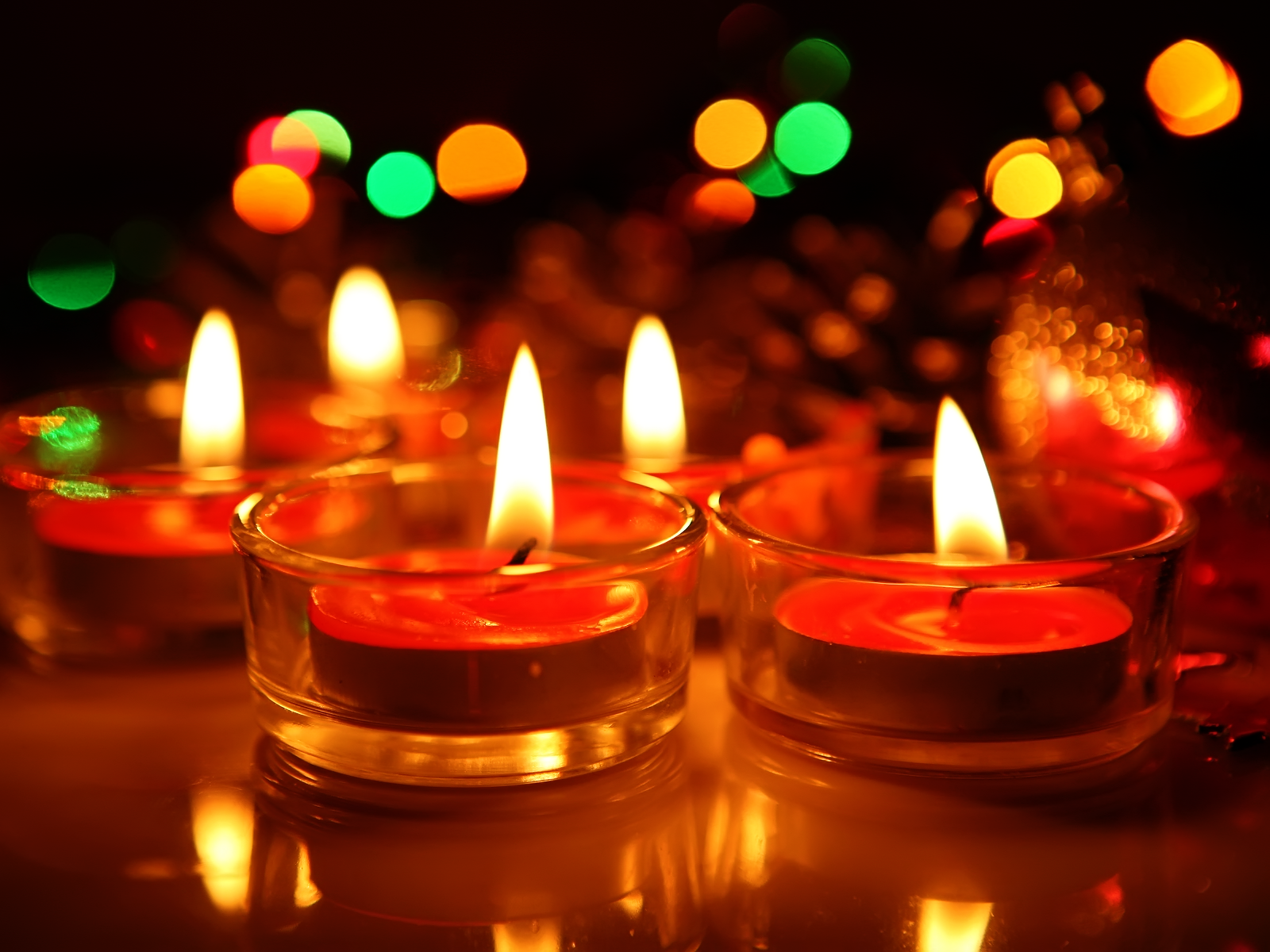 Beautiful Diwali Candles Image Floating Lamps Decoration Picture Wallpaper 2021