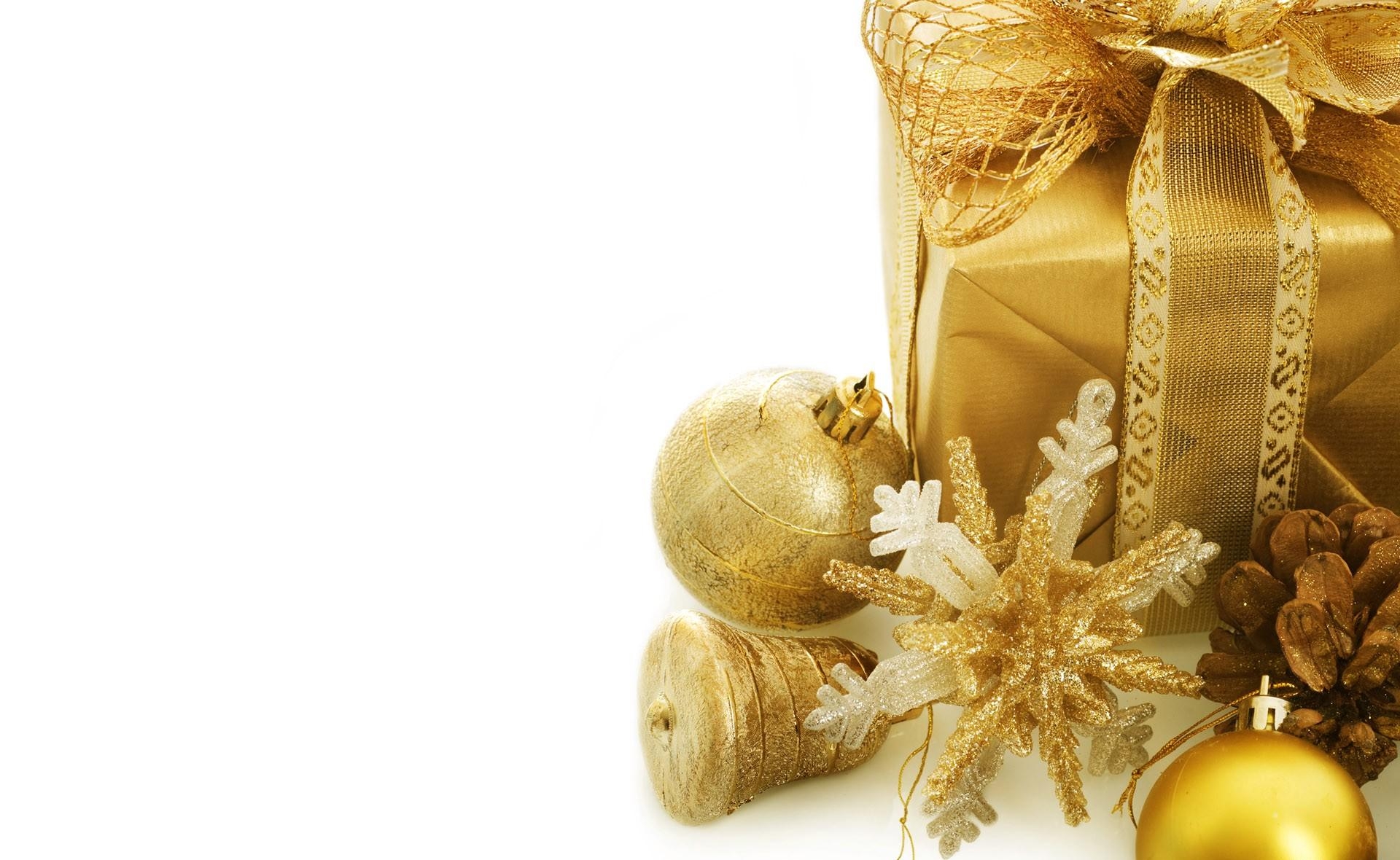 Download wallpaper 1920x1180 christmas decorations, cone, gift, gold, snowflake, holiday HD background