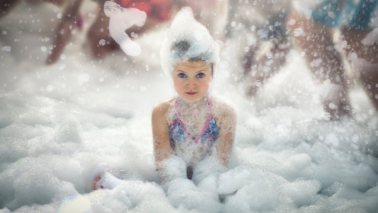 children, snow, winter, blue, spring, Freezing, little girl, child, weather, beauty, season. Mocah HD Wallpaper