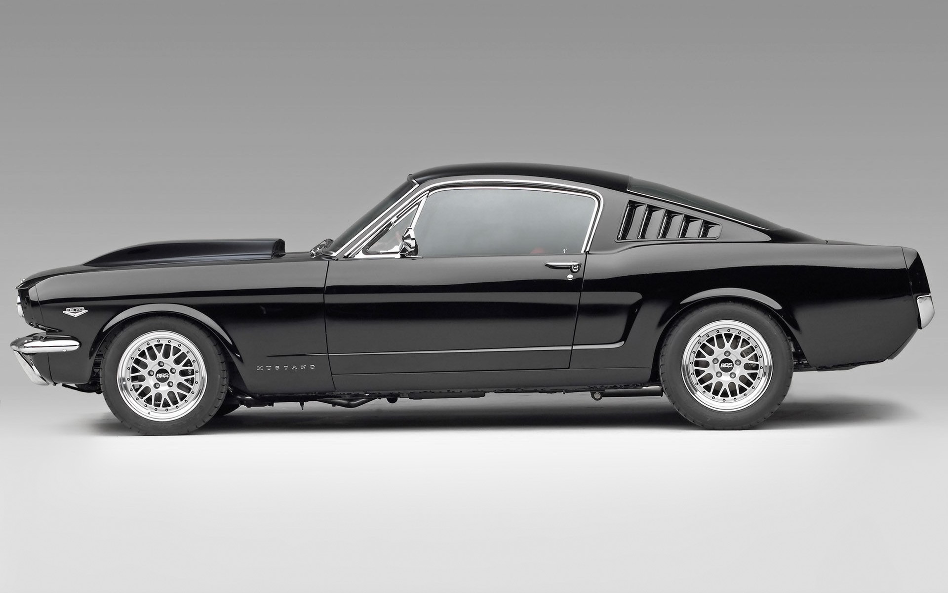 Ford Mustang Fastback 1965 HD wallpaper