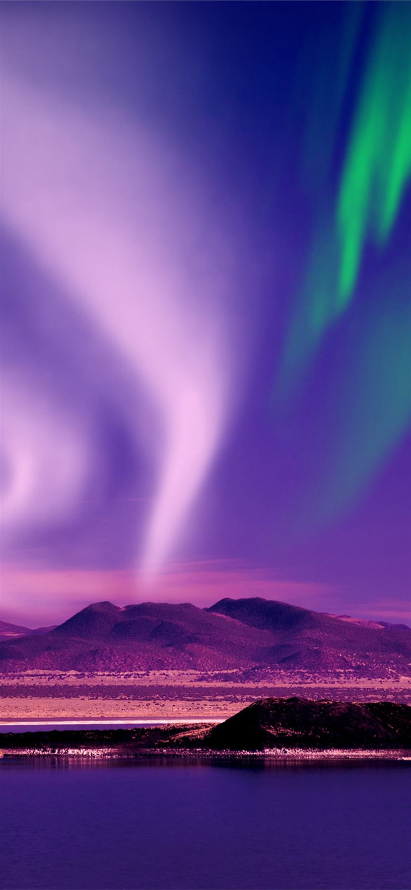 aurora borealis beautiful view iPhone 11 Wallpaper Free Download
