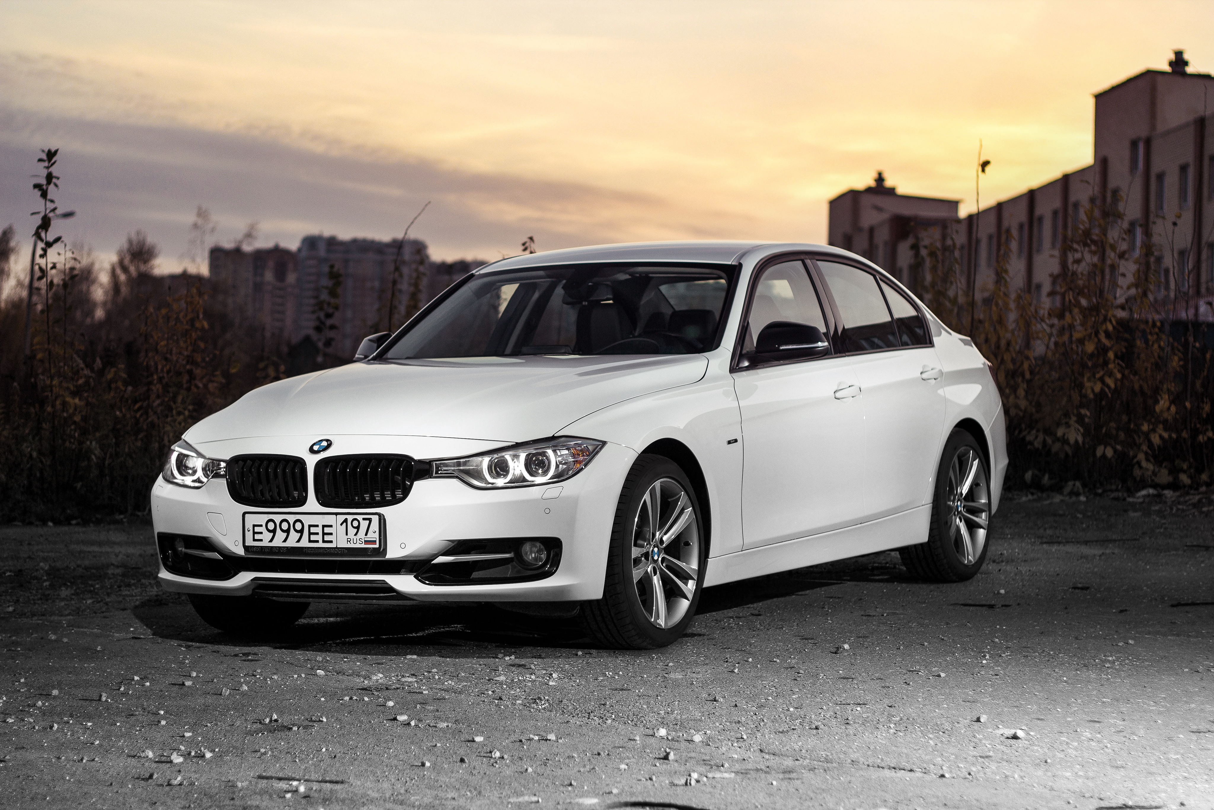 Download White Car Car BMW Vehicle BMW 3 Series 4k Ultra HD Wallpaper