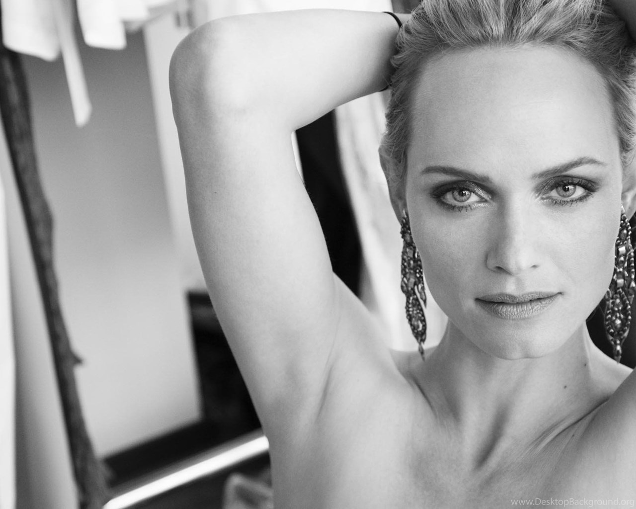 Amber Valletta Wallpaper Desktop Background