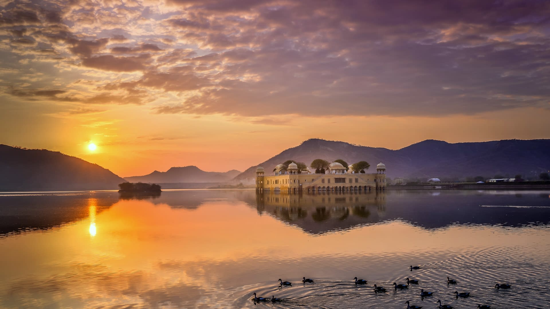 Jal Mahal palace in Jaipur, India, Wallpaper microsoft edge Image