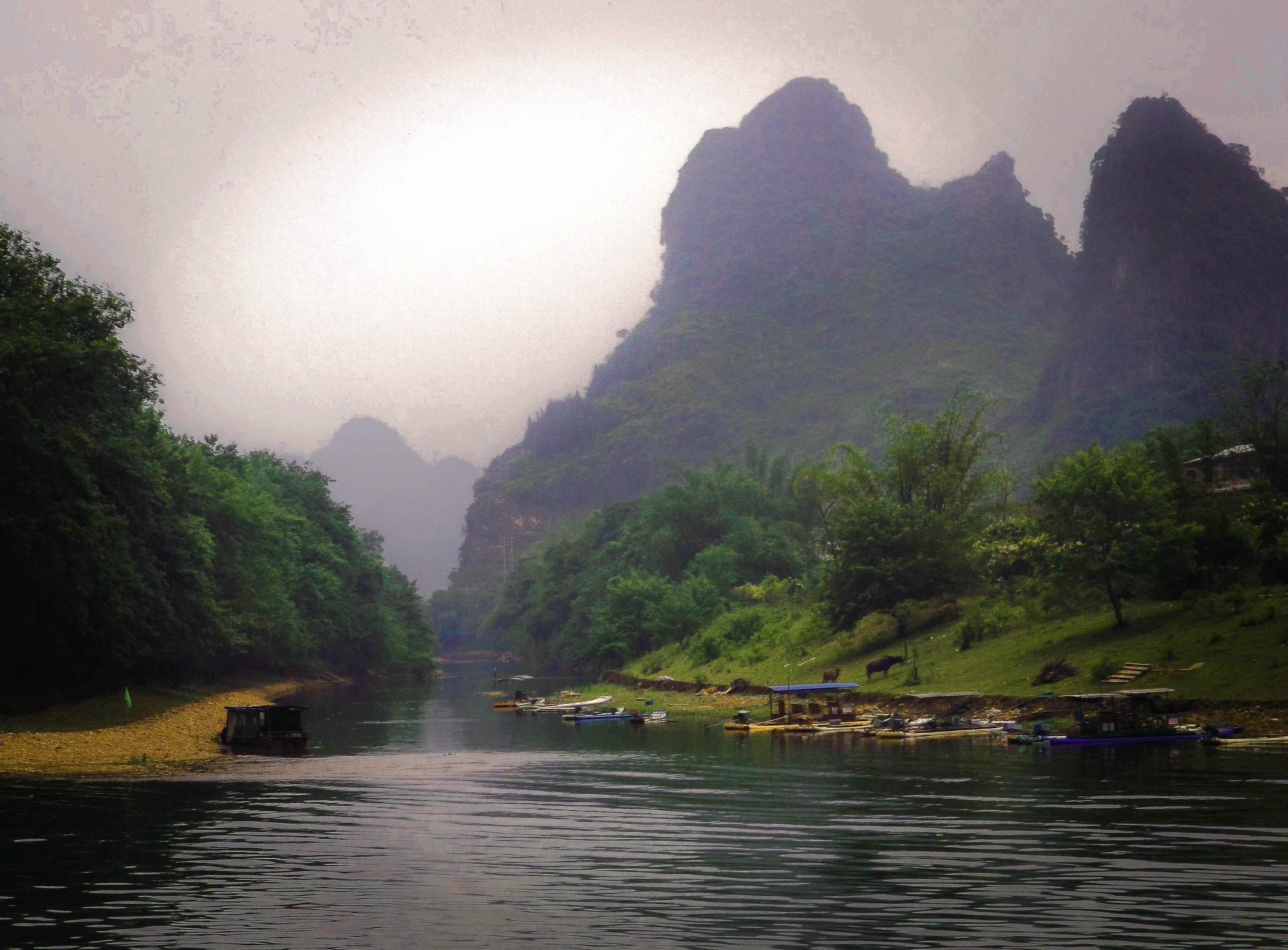 Guilin 4K wallpaper for your desktop or mobile screen free and easy to download