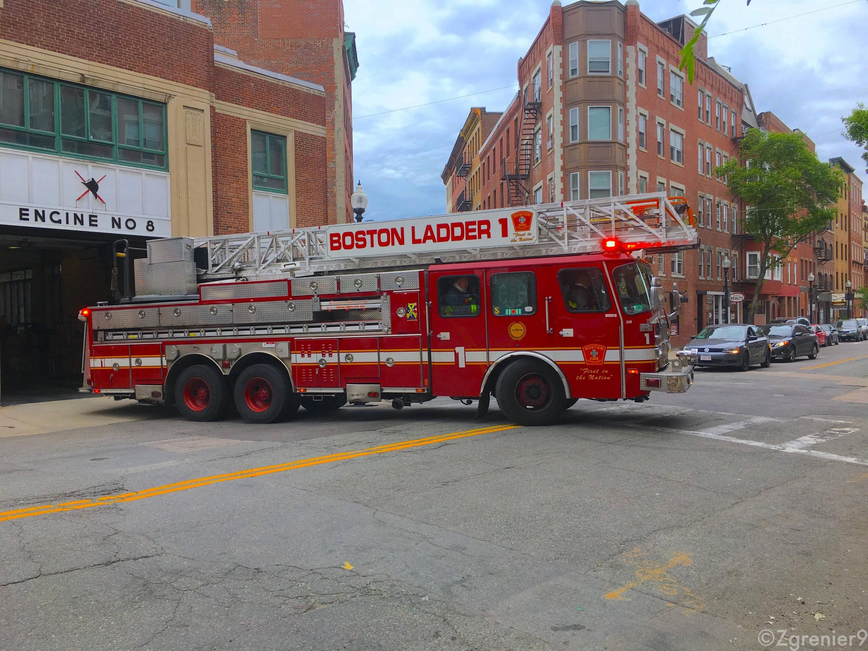 Boston Fire Department Ladder 1 HD wallpaper