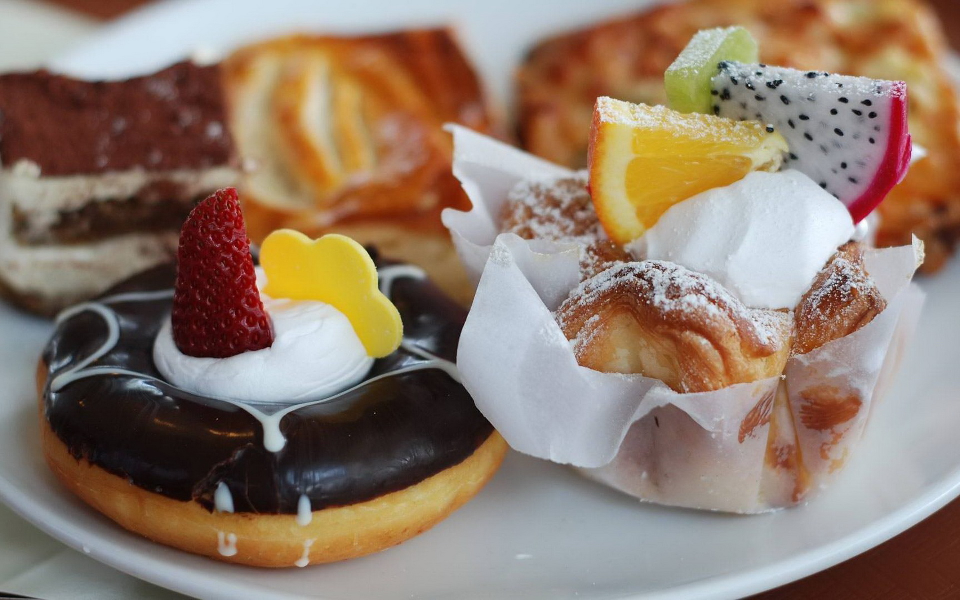 Pastries wallpapers.
