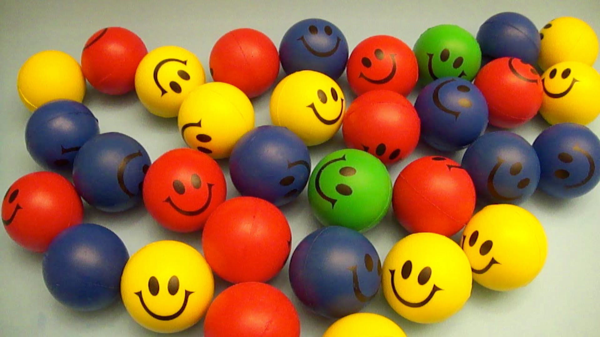 Learn Colours With Huge Smiley Face Squishy Balls Fun Smiley Wallpaper HD
