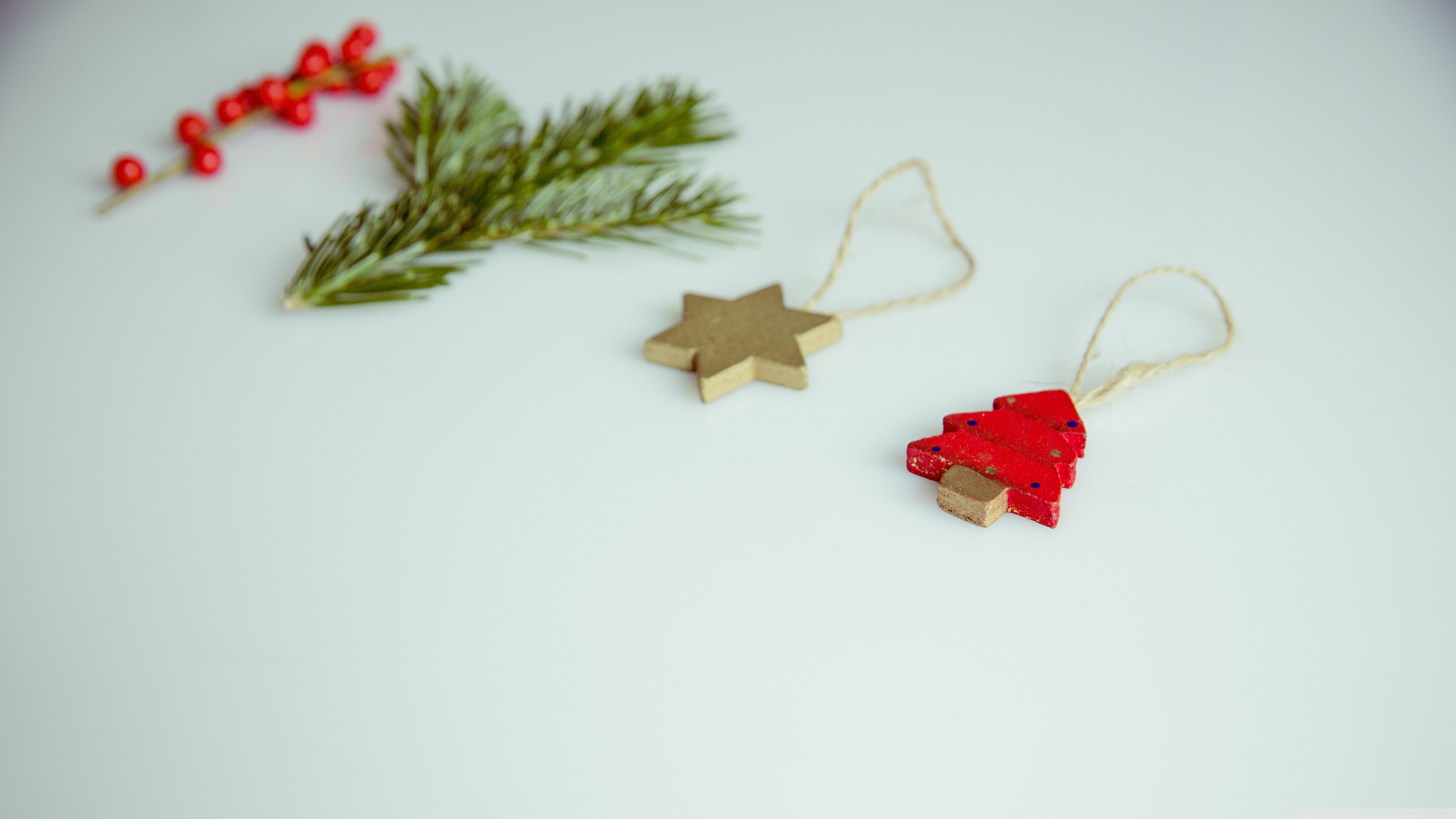 Vintage Christmas Tree Decorations Ultra HD Desktop Background Wallpaper for 4K UHD TV, Widescreen & UltraWide Desktop & Laptop, Tablet