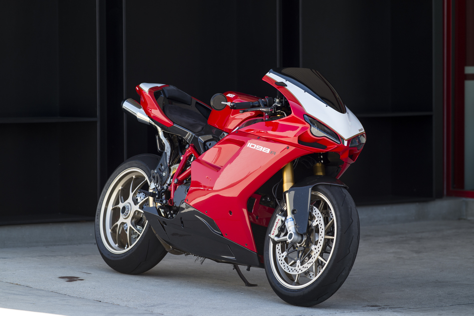 Ducati Superbike 1098 pic 14