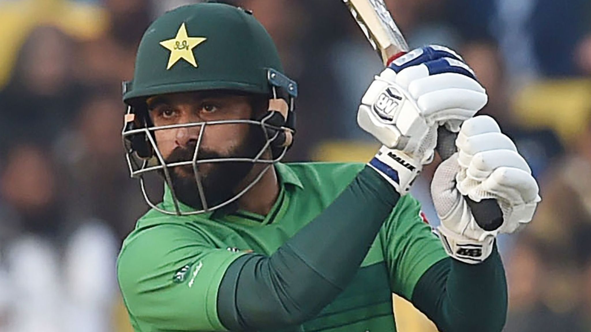 Pakistan's Mohammad Hafeez says he has tested negative for coronavirus after second screening
