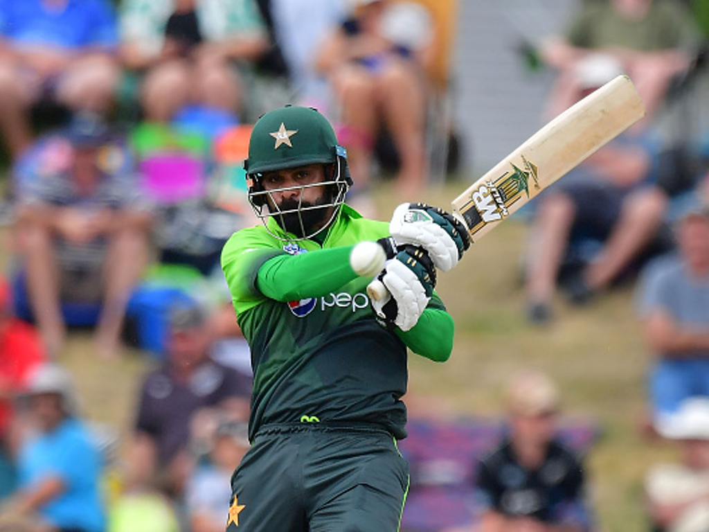 Mohammad Hafeez bats away PCB contract offer