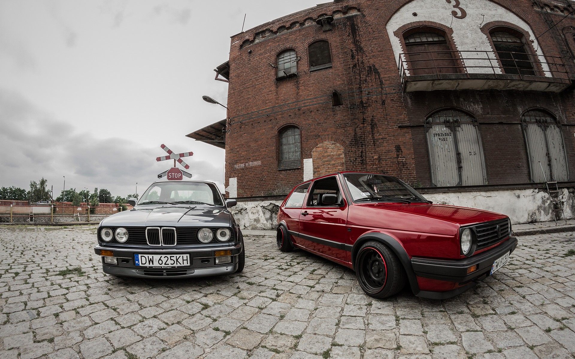 Classic BMW Wallpaper