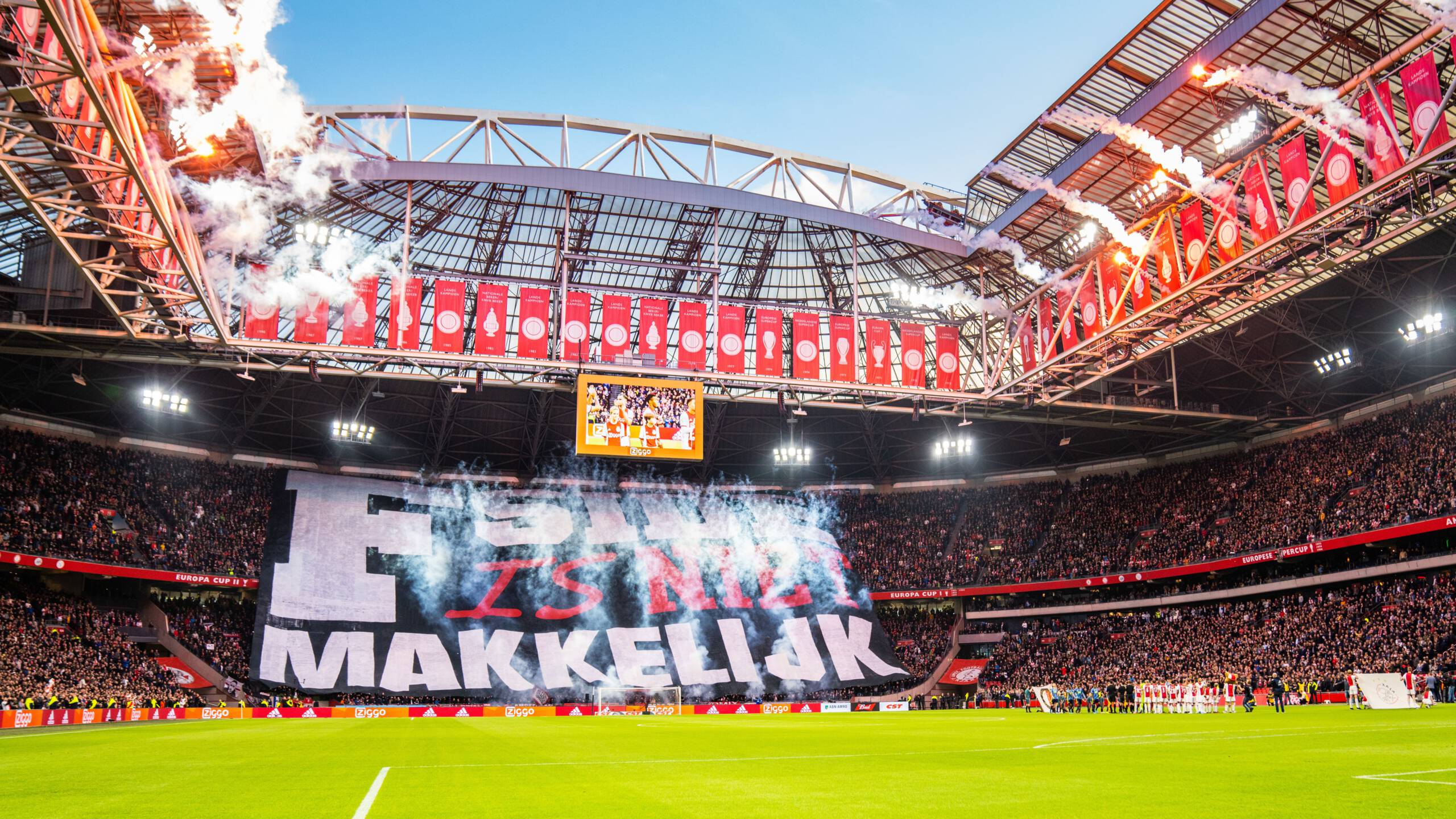 Nieuwe regels: 'Kijken wat maximaal mogelijk is in Johan Cruijff Arena'