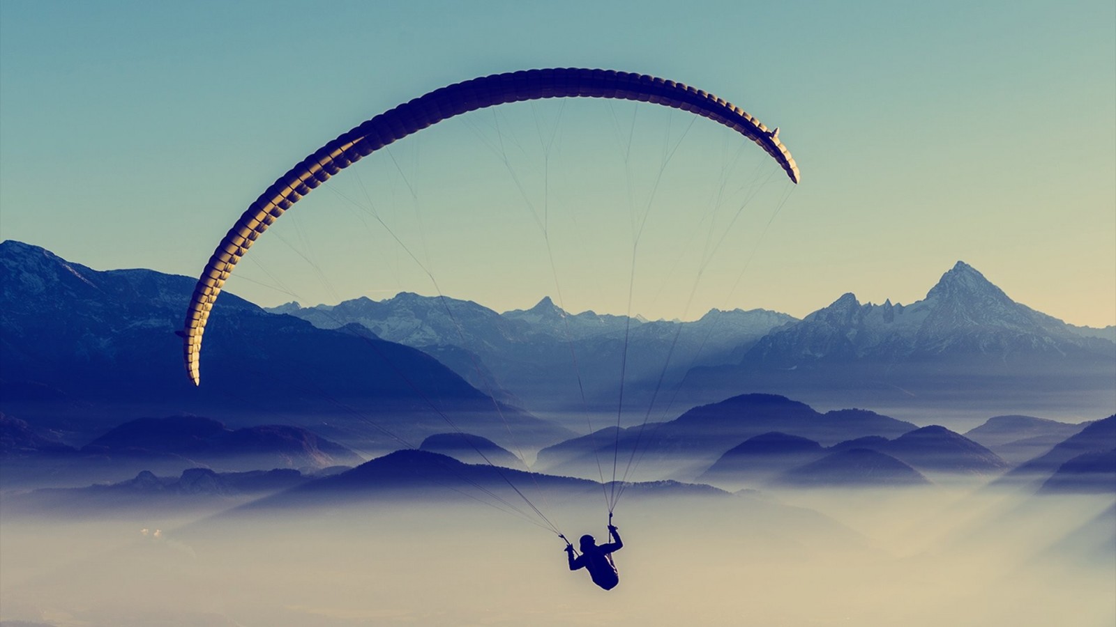 sports, mountains, sky, clear sky, parachutes, paragliding, Flight, wing, parachute, atmosphere of earth, extreme sport, parachuting, windsports, air sports. Mocah HD Wallpaper