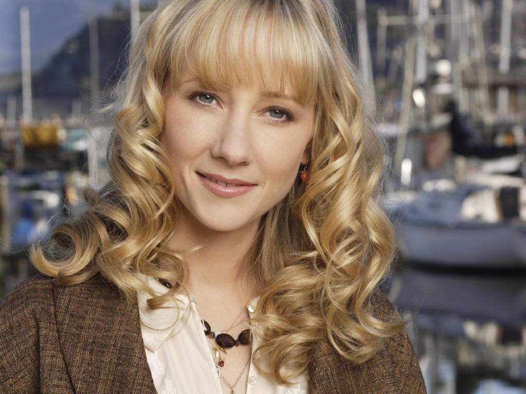 Anne Heche Wallpaper: Anne. Anne, Beautiful actresses, Actresses