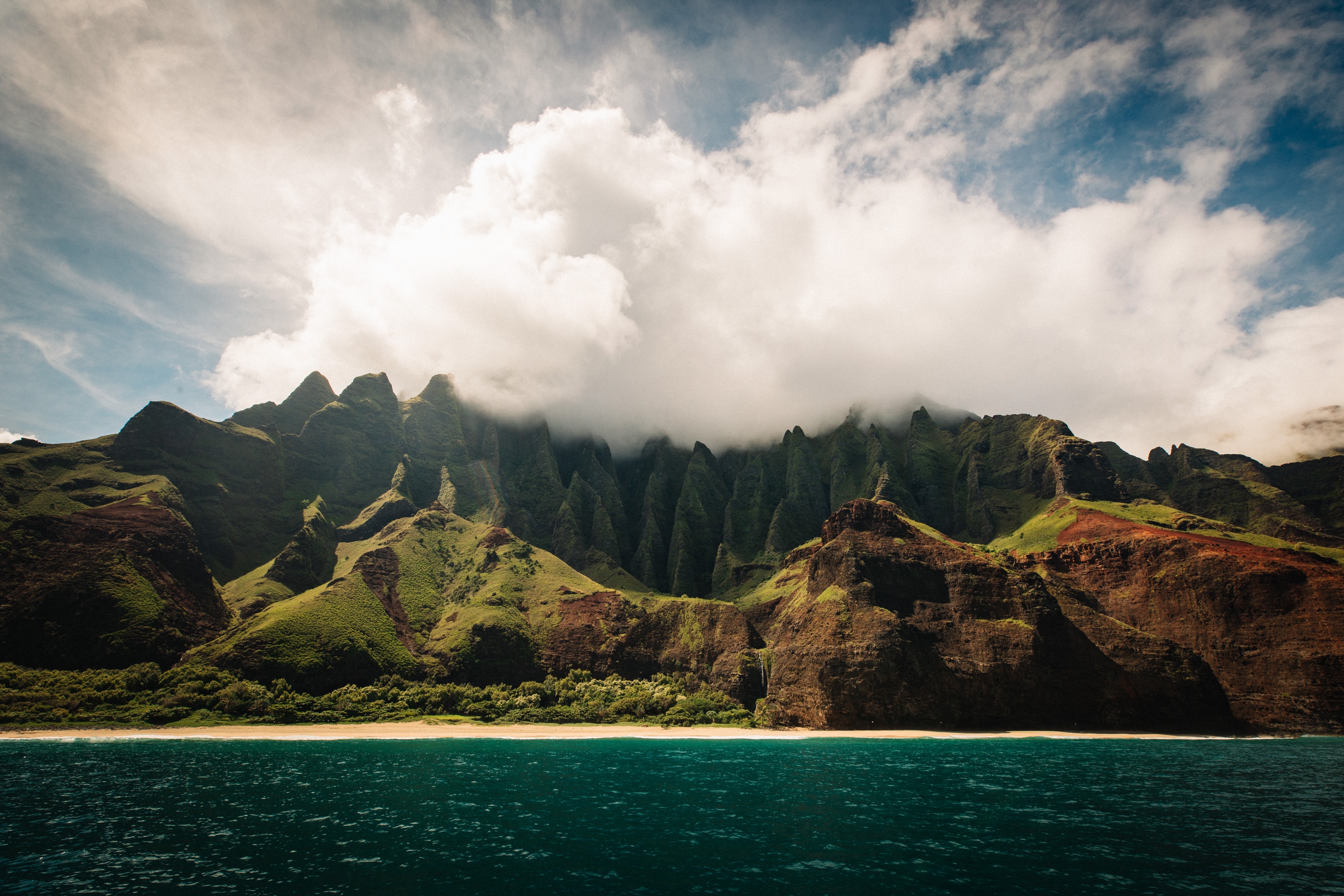 3840x2560 sky, greenery, hawaii background, hawaii coast, beach, cloud, coast, tropical, mountain, PNG image, summer, vacation, hawaii wallpaper, ocean, hawaii, landscape, colorful, water, mountainscape, sand, wallpaper