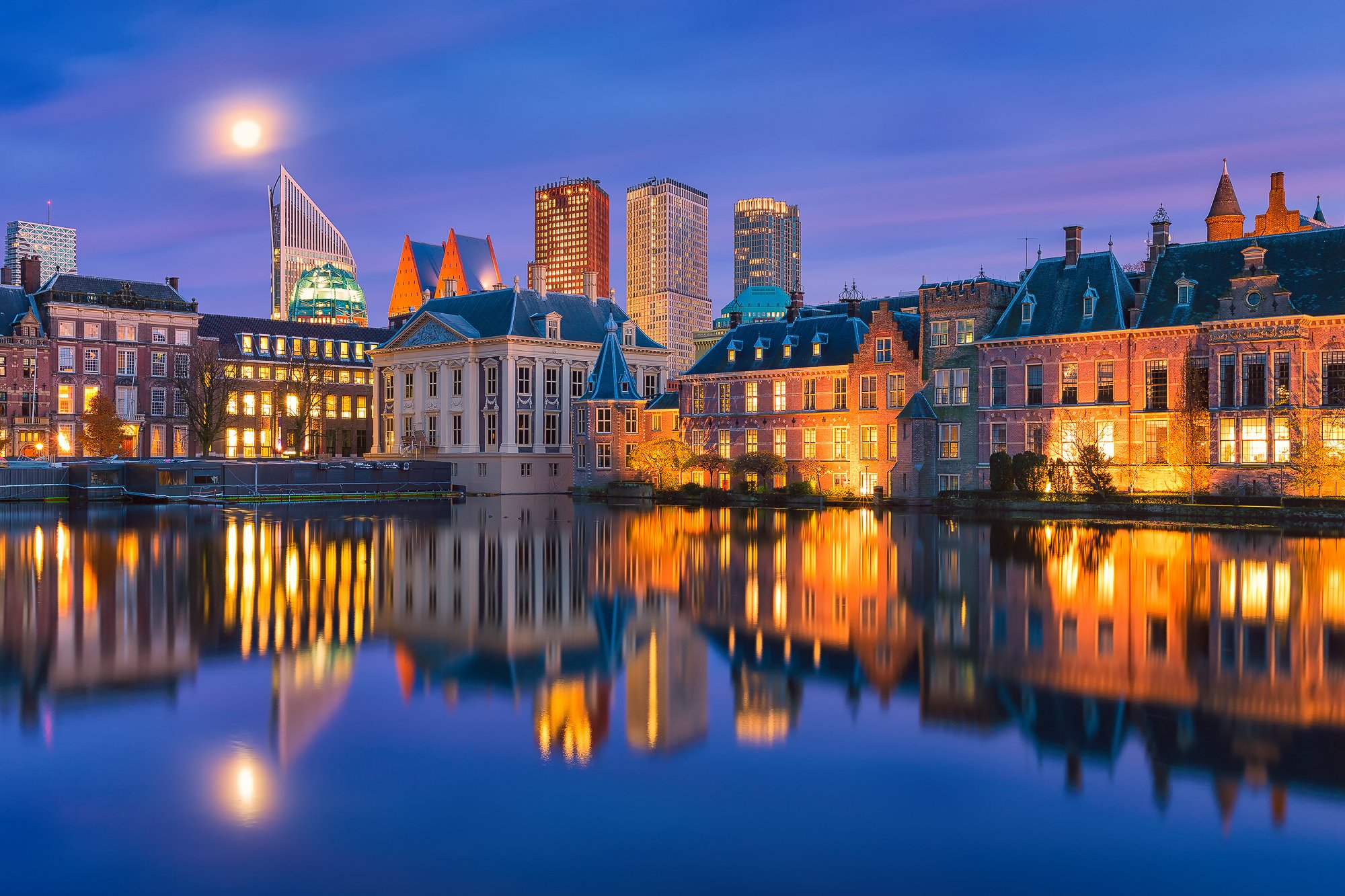 hague, Netherlands, The, Hague, Netherlands, Holland, Night, City, Buildings, Waterfront, Water, Reflection Wallpaper HD / Desktop and Mobile Background