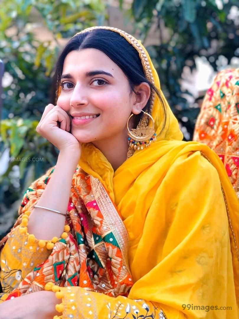 Nimrat Khaira Wallpaper
