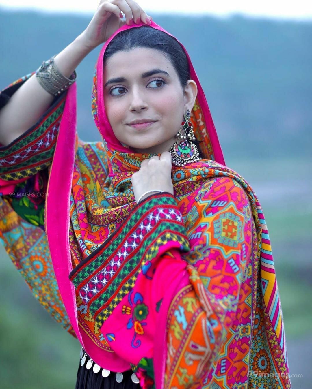 Nimrat Khaira HD Wallpaper (Desktop Background / Android / iPhone) (1080p, 4k) (1080x1349)