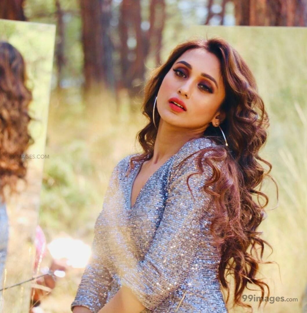 Mimi Chakraborty HD Wallpaper (Desktop Background / Android / iPhone) (1080p, 4k) (1059x1080)