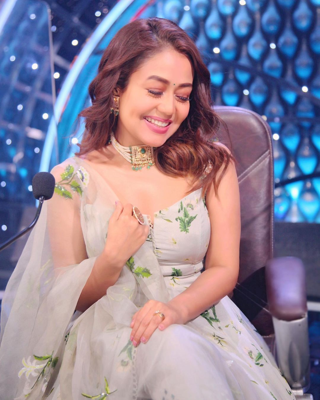 Neha Kakkar shares stunning photo from the time she 'used to be thin'