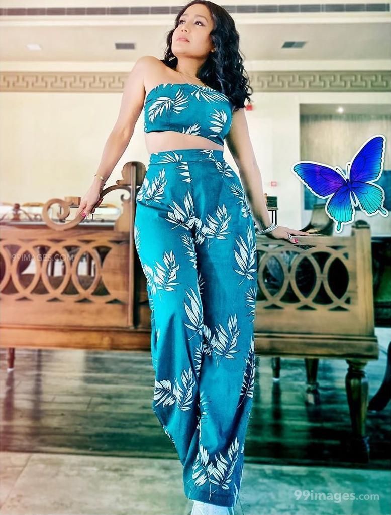 Neha Kakkar Beautiful Photo & Mobile Wallpaper HD Narayan And Neha Kakkar Marriage