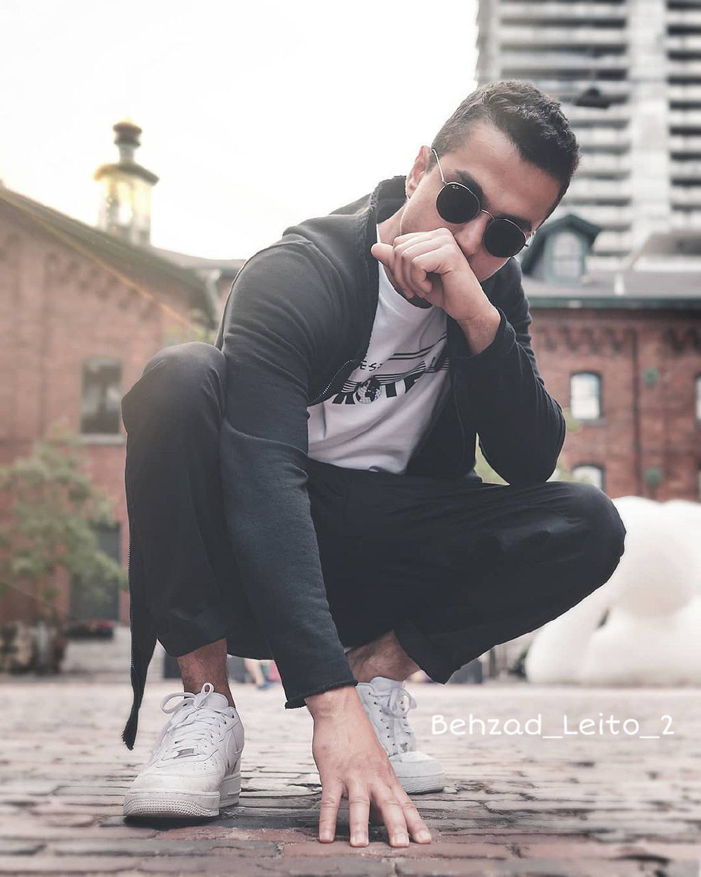 Behzad Leito. Marvel superhero posters, Choreography videos, Grunge photography