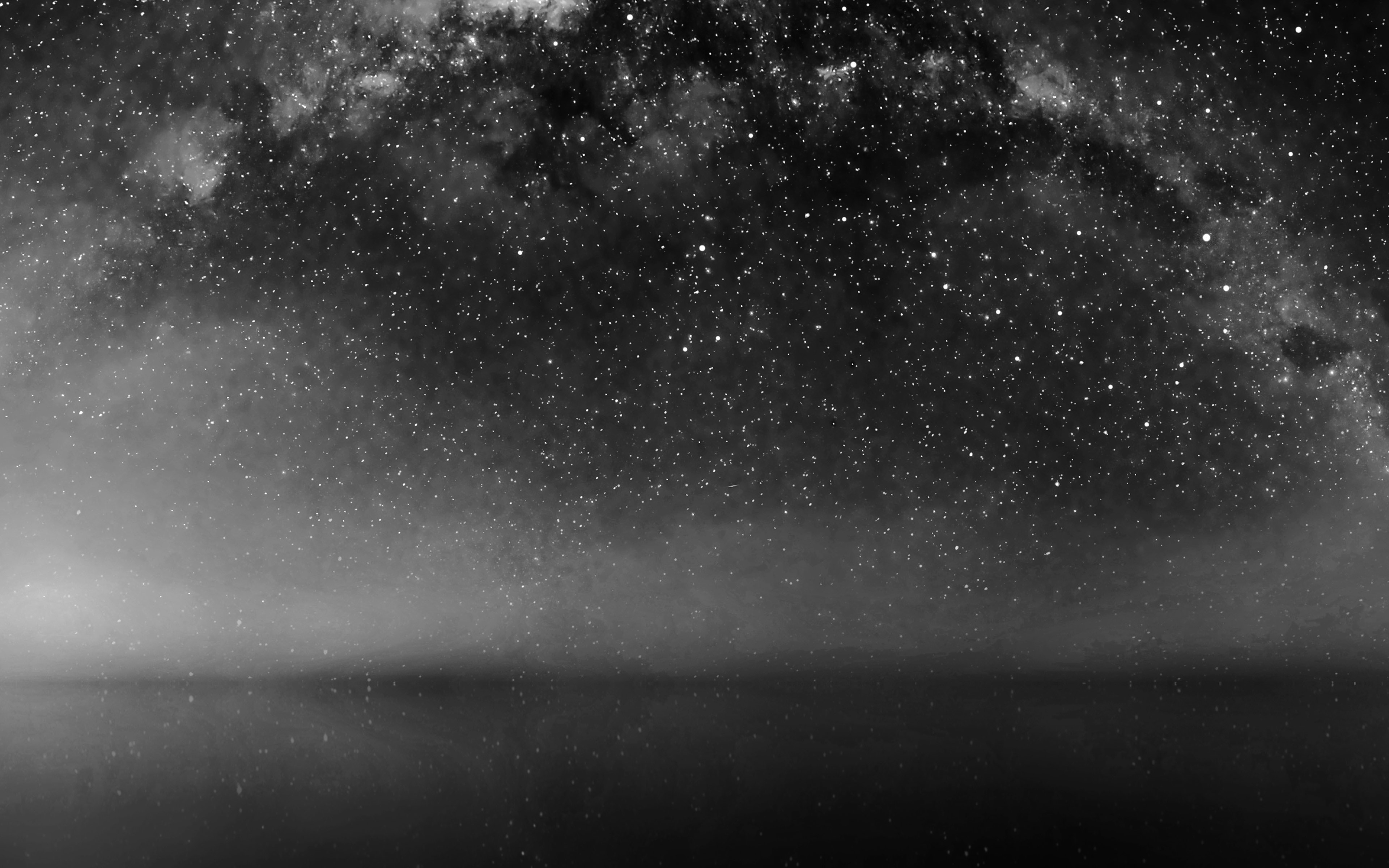 космос фото черно белые
