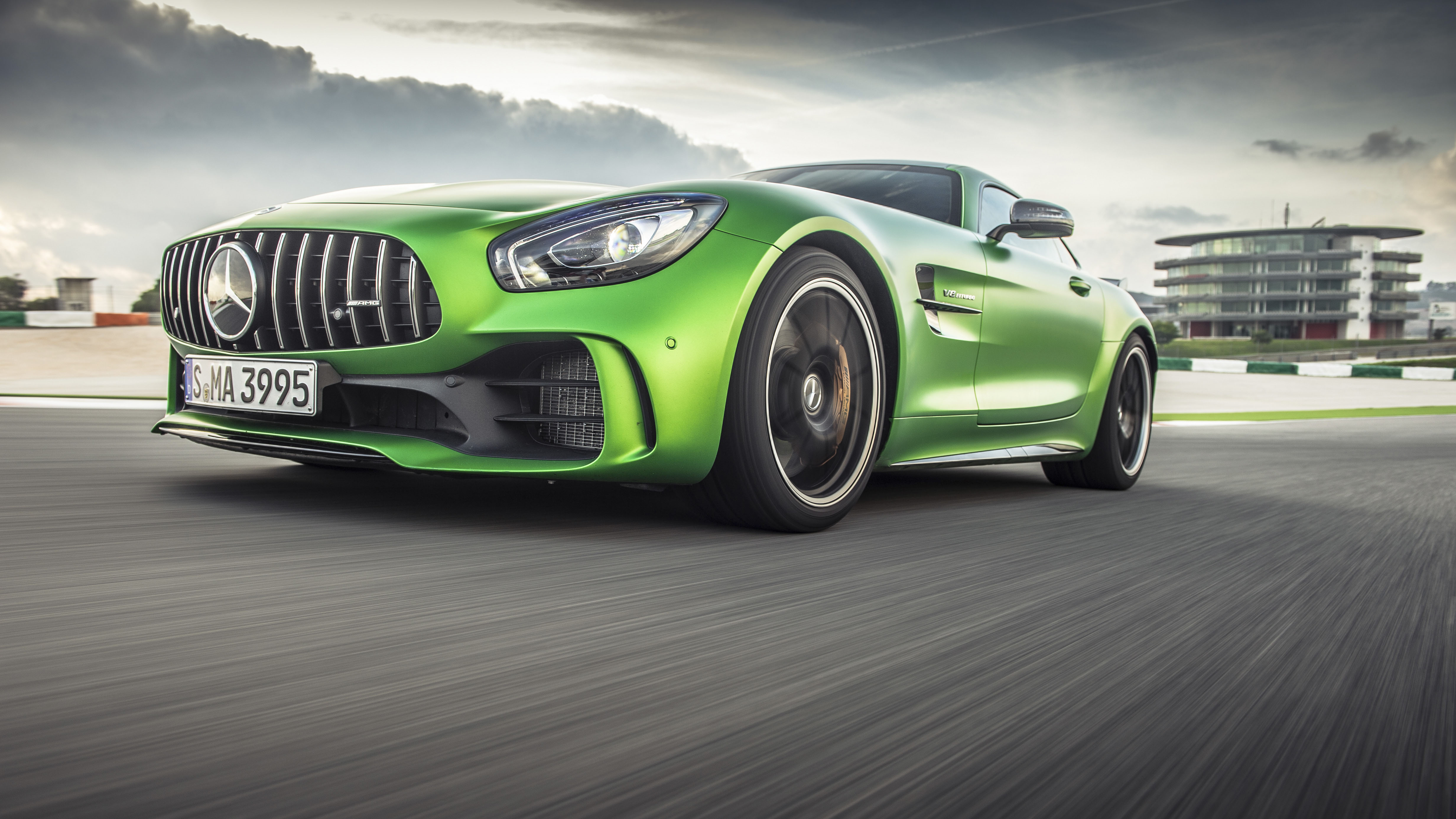 Wallpaper: Mercedes' very angry AMG GT R