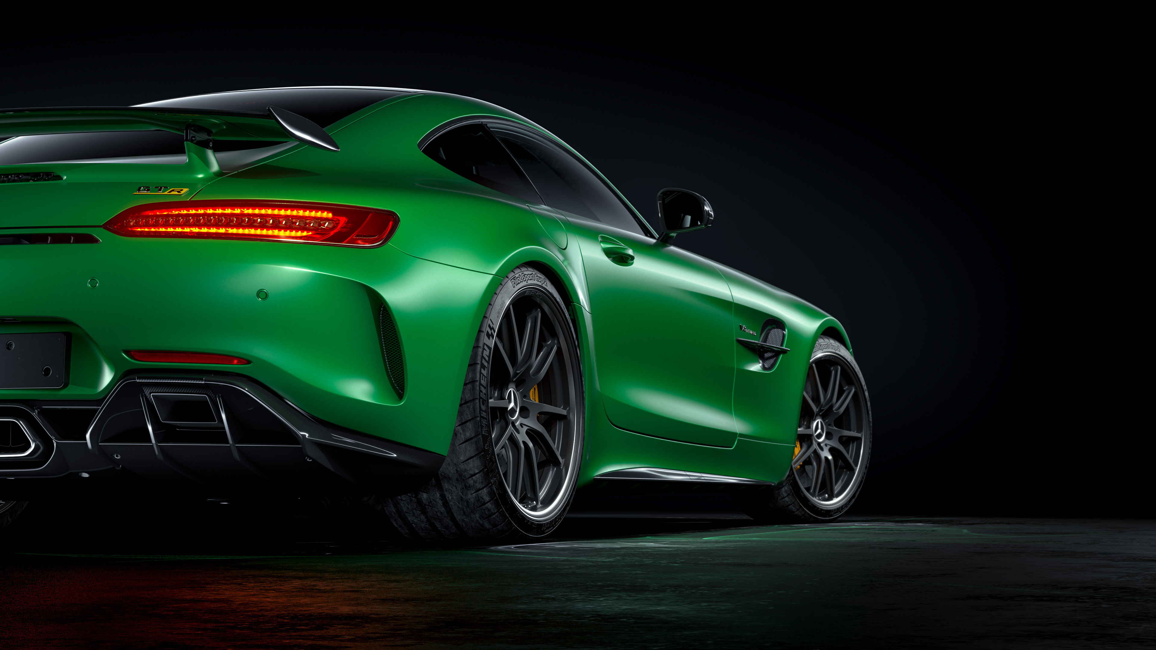 Wallpaper 4k Mercedes Benz Amg Gtr Rear 4k Wallpaper