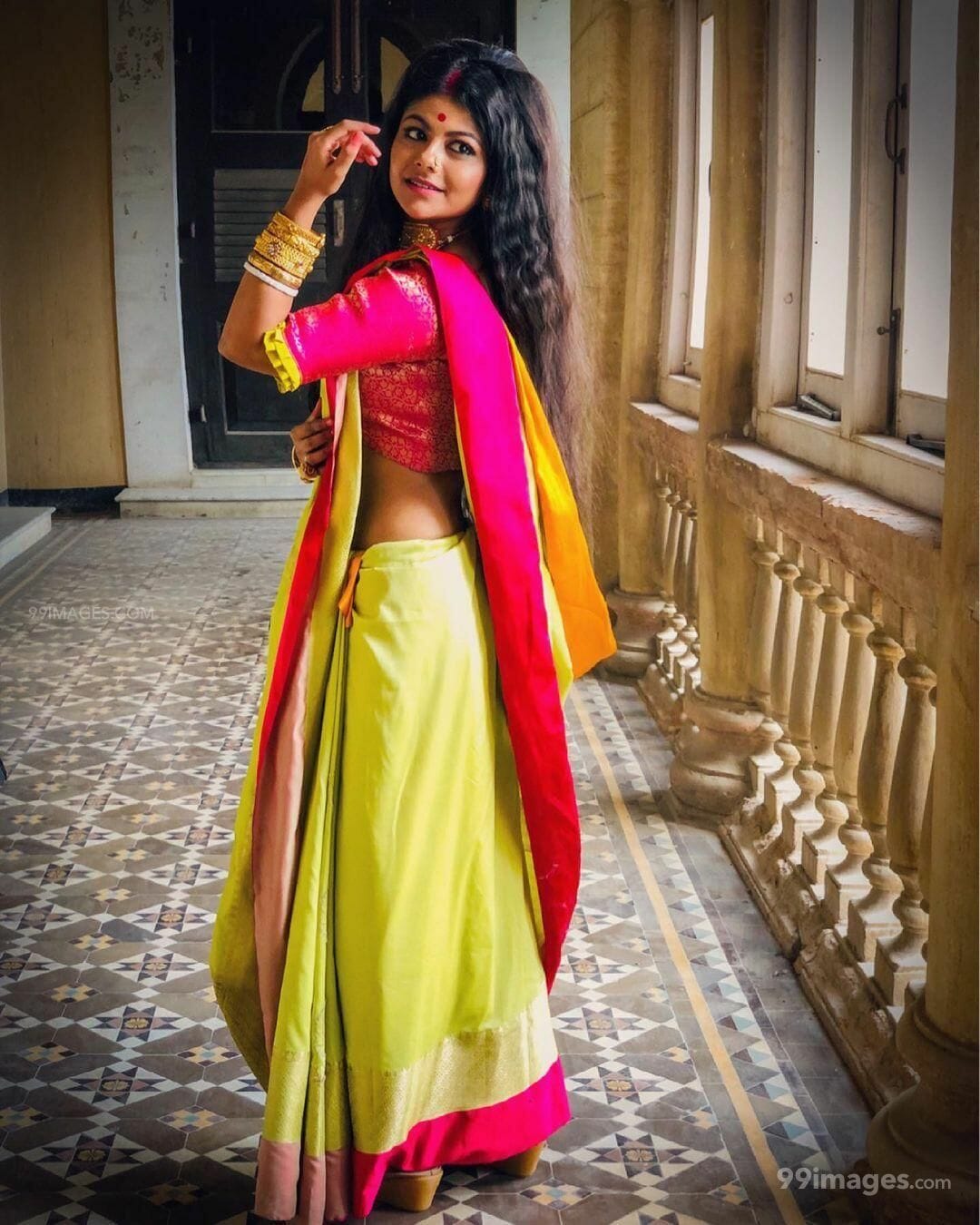 Pallavi Mukherjee HD Wallpaper (Desktop Background / Android / iPhone) (1080p, 4k) (1080x1350)