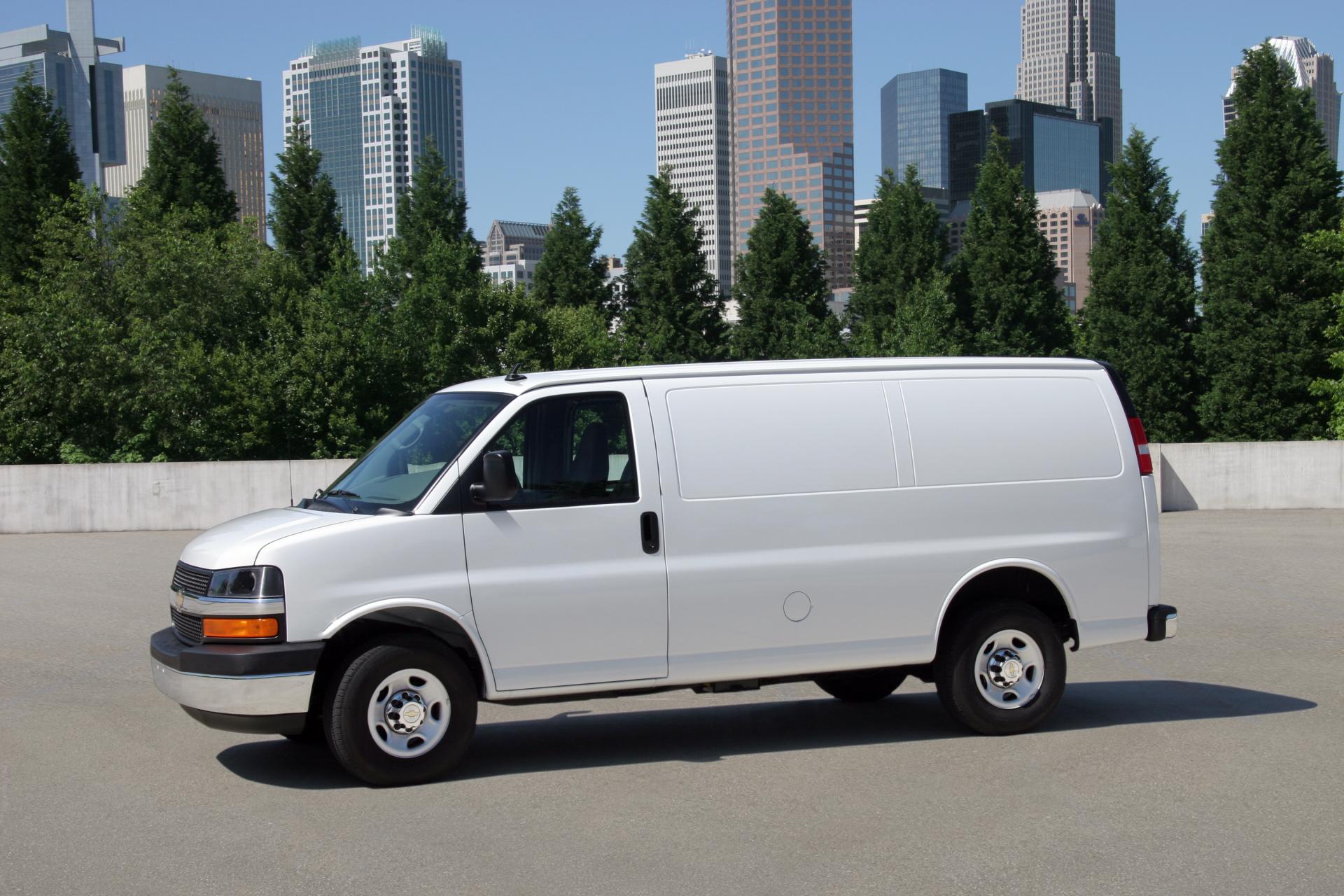 Chevrolet Express Cargo Van Wallpaper [HD]