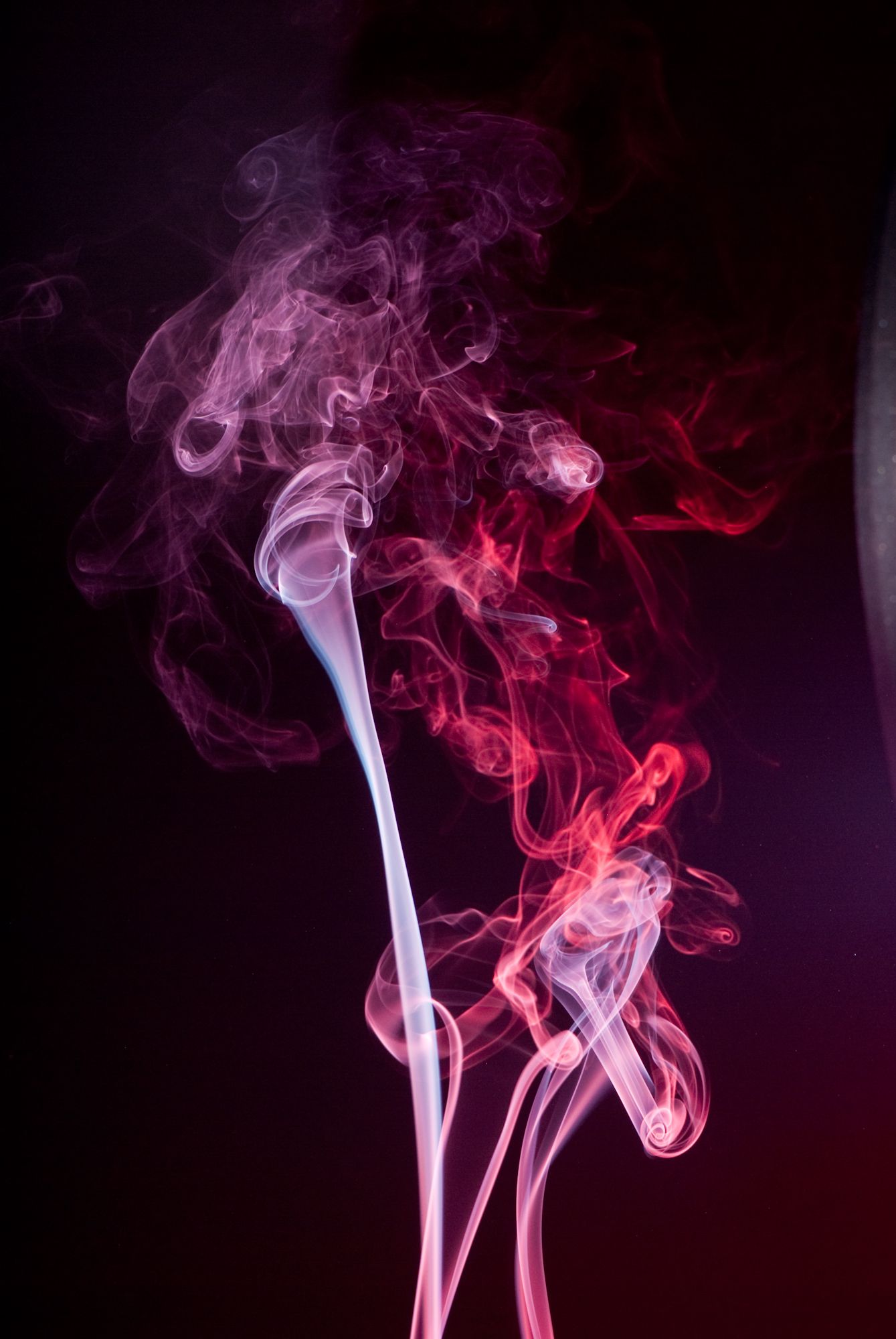 smoke art photography.. & Beautiful Examples of PhotoShopped Smoke Art For Your Inspiration. Smoke art, Smoke painting, Photohop wallpaper