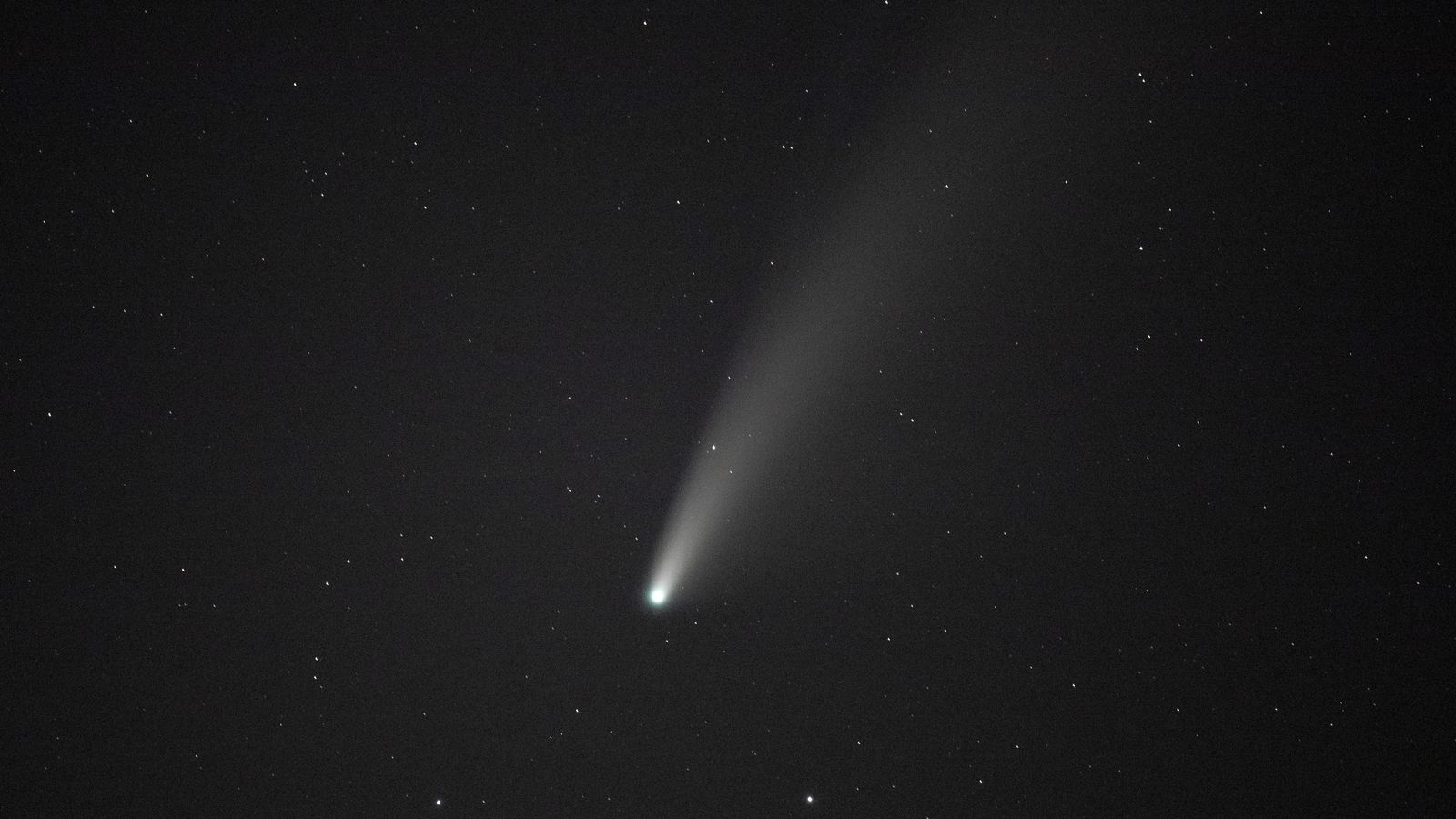 Comet Neowise can only be seen every 800 years. It takes patience to photograph it