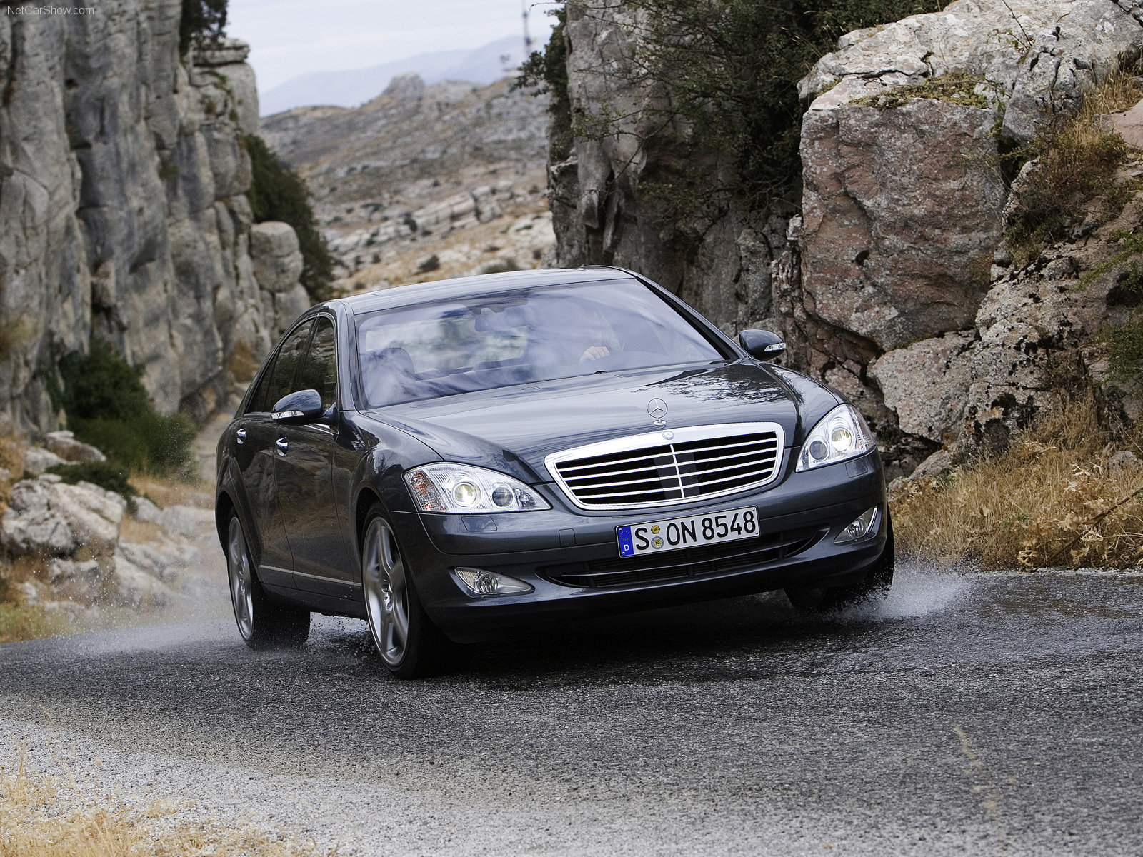 Mercedes Benz S Class W221 Picture. Mercedes Benz Photo Gallery
