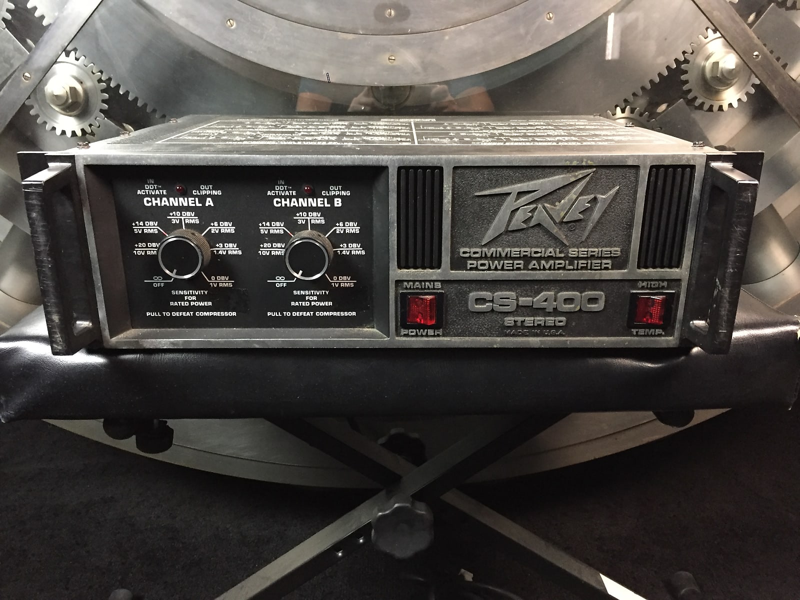 Peavey CS 400 Commercial Series Power Amplifier