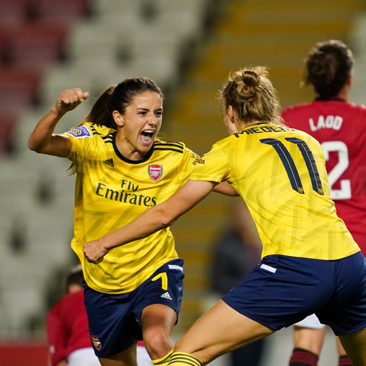 Arsenal Women MOMENT