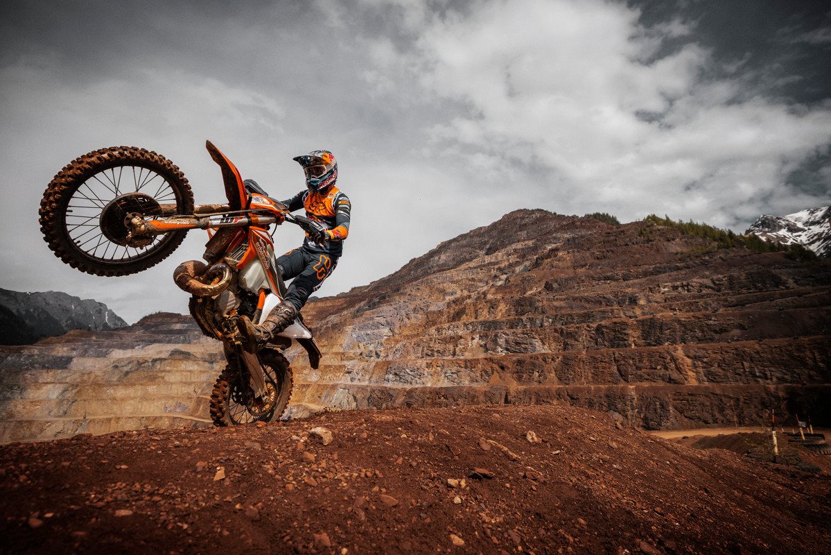 LIFT THE COVERS: THE 2022 KTM 300 EXC TPI ERZBERGRODEO IS THE MOST READY TO RACE EXTREME ENDURO BIKE AVAILABLE PRESS CENTER