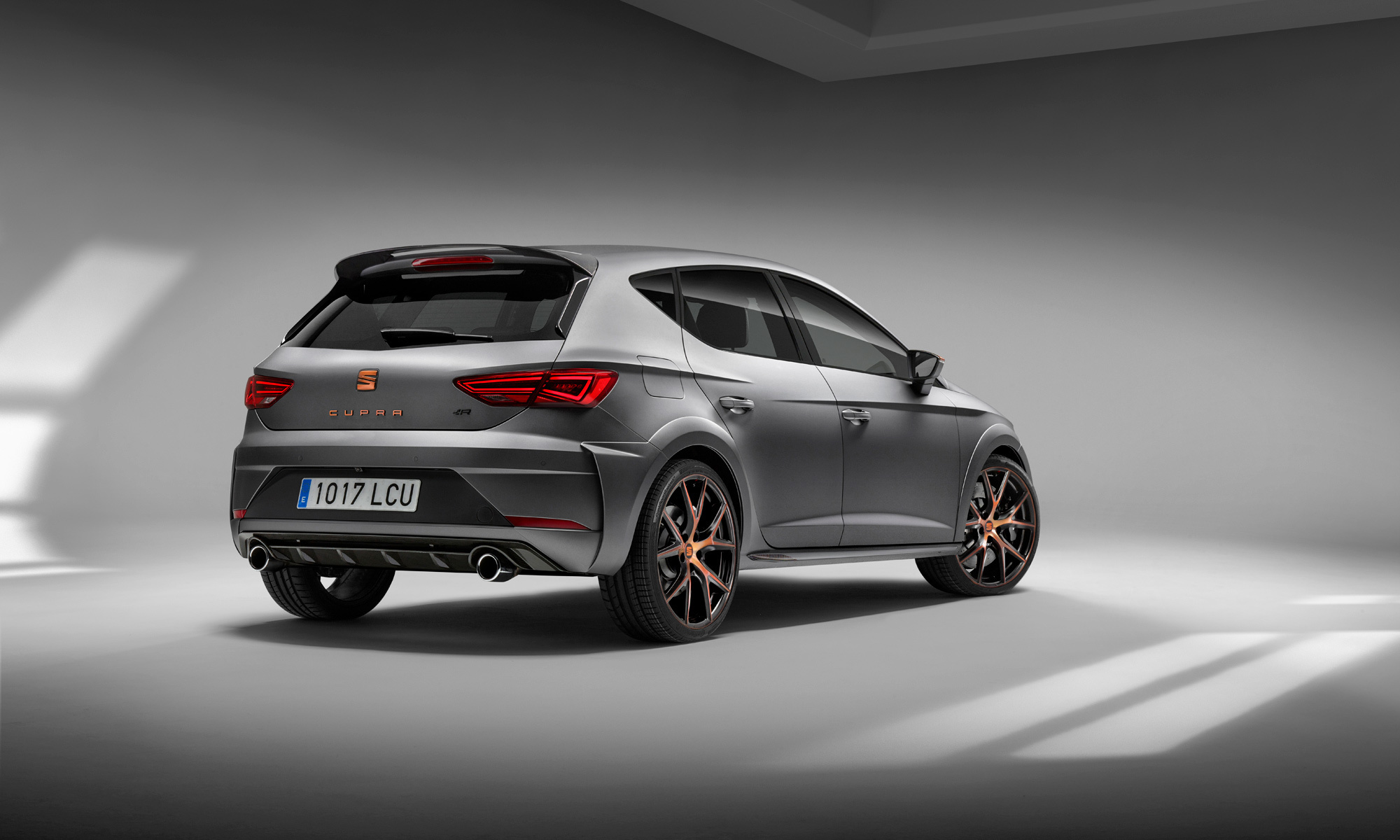 Seat Leon Cupra R Wallpaper HD