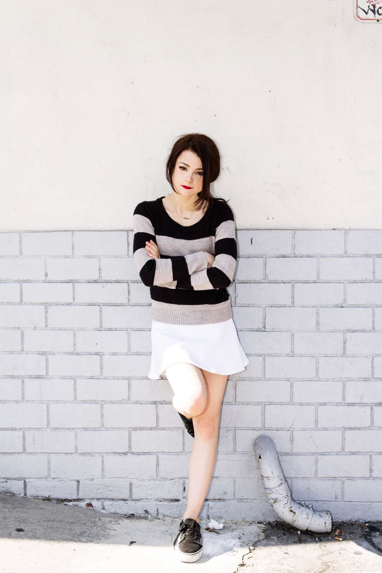 Wallpaper, kathryn prescott, women, actress, red lipstick, brunette 1280x1920